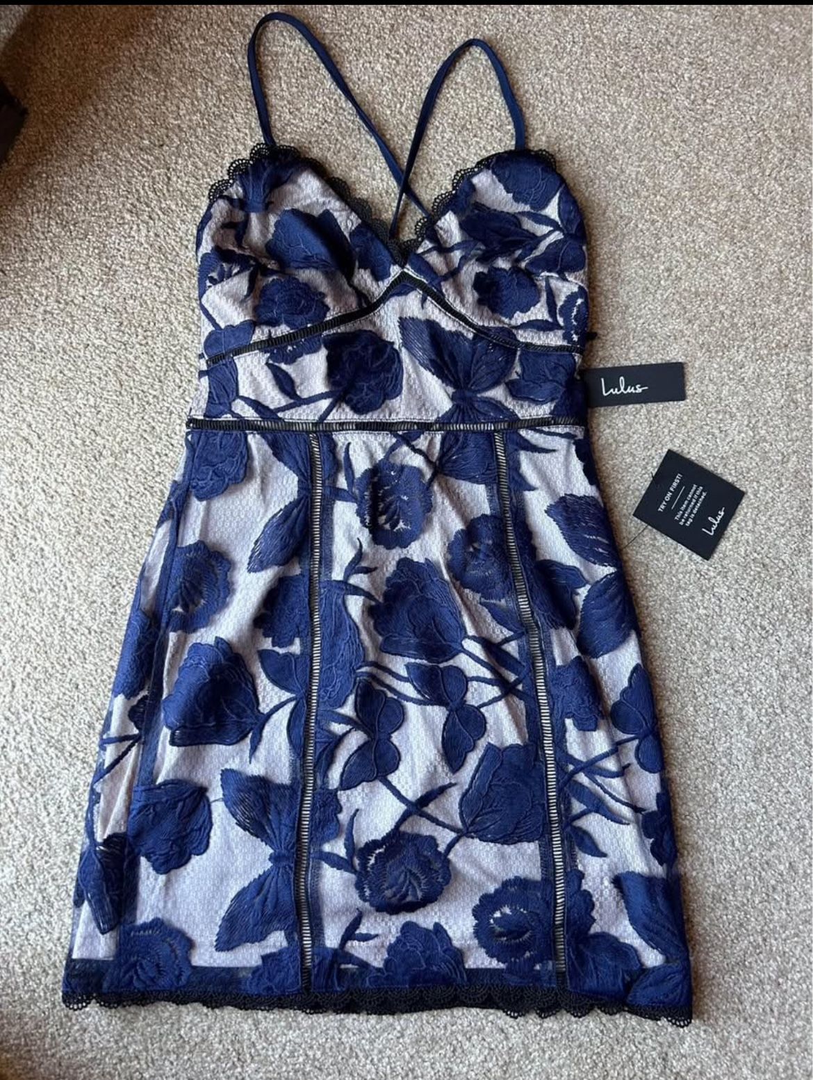 BNWT Lulus Mini Dress