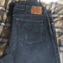 Mens Levis 559