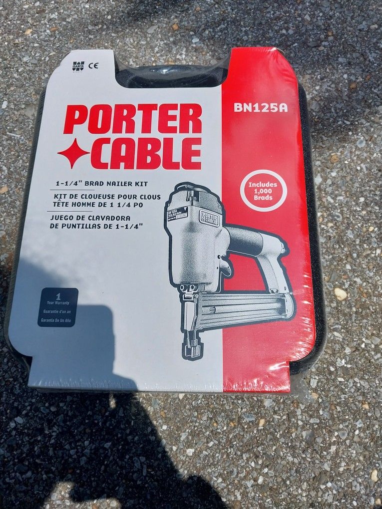 Pneumatic 1-1/4"Brad Nailer Kit