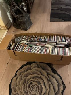 Large Lot of Music CDs 400  Mixed Collection