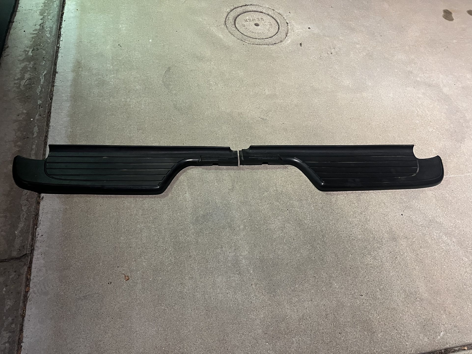 1st Gen Tacoma OEM Bumper Step Pads 95-04