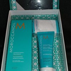 Brand New Moroccanoil Set