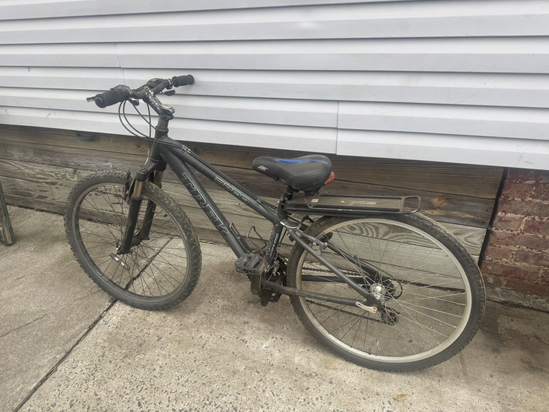 Trek 3700 Mountain Bike