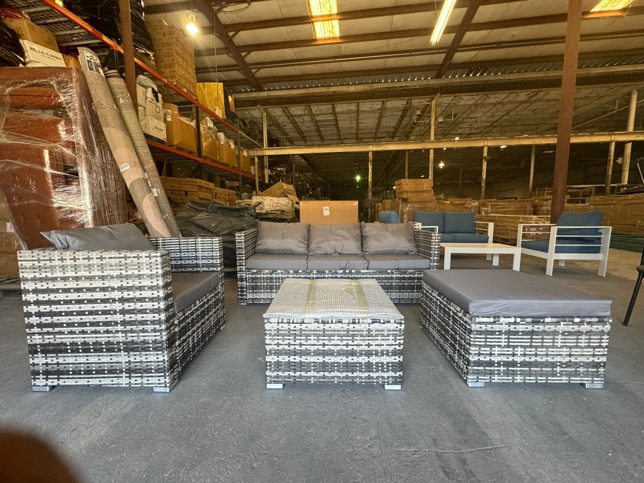 Pick Up today Our Outdoor Set For Only $379