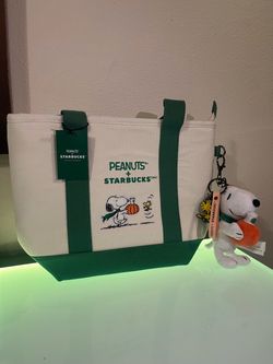 Peanuts X Starbucks Tote + Keychain