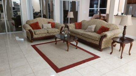 Sofa, loveseat, coffee table, 2 end tables, 2 lamps
