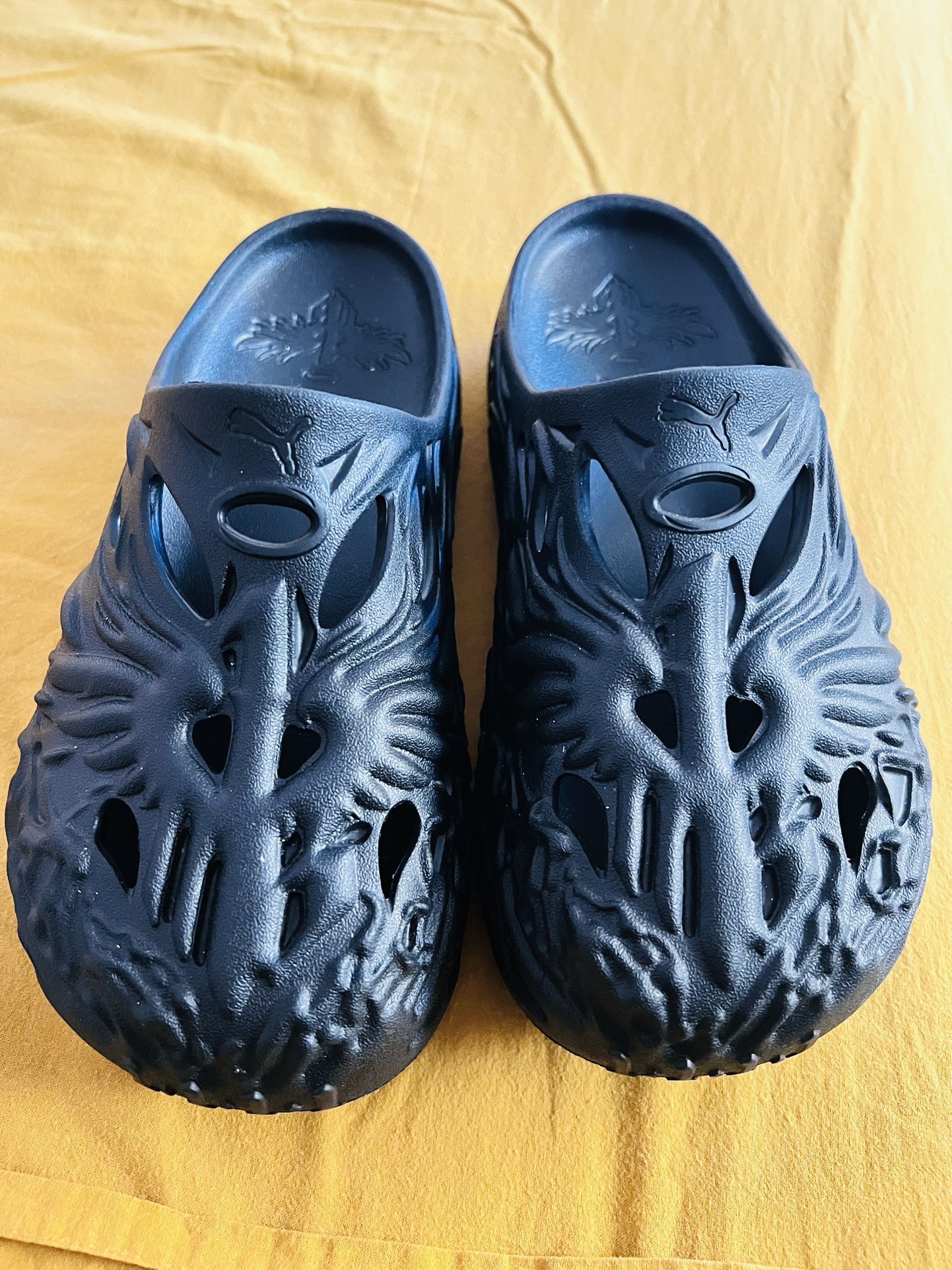 PUMA.  MB.04.   Slide Black