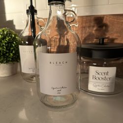 Laundry Detergent, Bleach And Scent Boost Jar Set