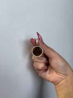 10 KT 6.5 GR PICTURE PENDENT
