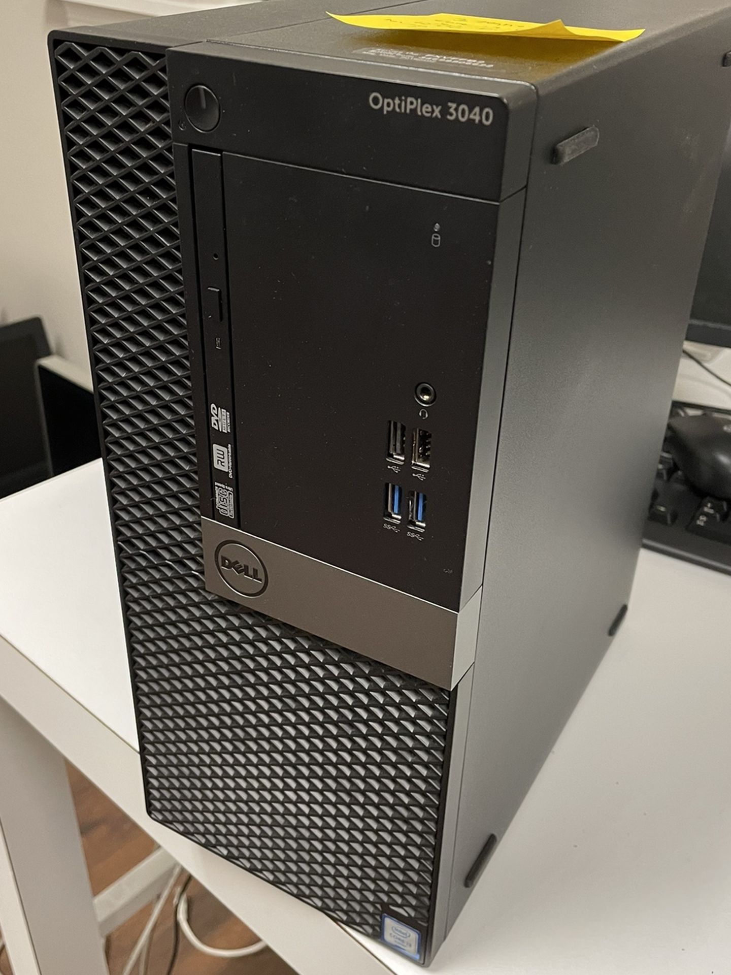 ☆DELL i3-6100 8GB 2TB Win10 ☆DELL i3-6100 8GB 2TB Win10