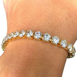 

Tennis Bracelet 7.5 Inch Gold Tone Clear Zircon