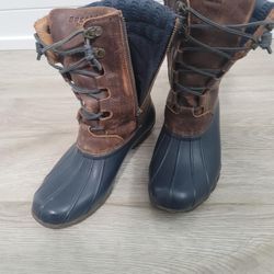 Sperry Winter boots