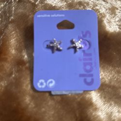 Claire’s Sensitive Solution Rhinestone Earrings