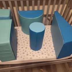 Children's Play Climb Big Blocks