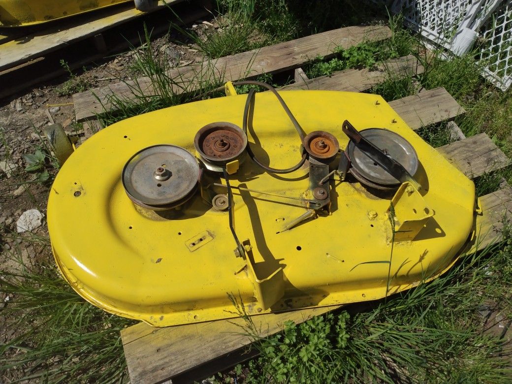 LA105 John Deere Mower for Sale in Knoxville, TN OfferUp