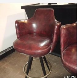 Burgundy Leather Swivel Bar stool. Set of 3