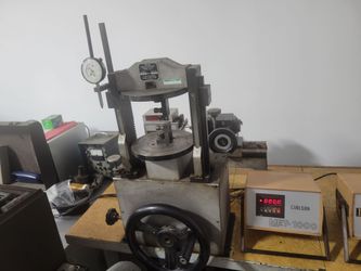 Carlson Load Testers 1,000lbs. and 200lbs. Digital read.