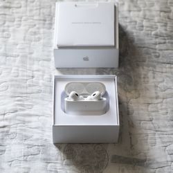 Wireless Ear Pods/Buds USB-C