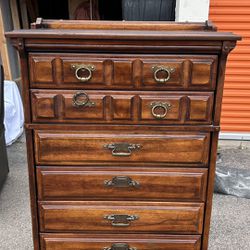 large 6 drawers dresser tall chest brown L40”*D19”*H54”(address in description)