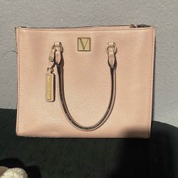 Victoria Purse 