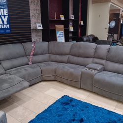 *Fourth Of July Now*---Alejandra Charming Gray Fabric Reclining Sectional Sofa---Delivery And Financing Available✌️