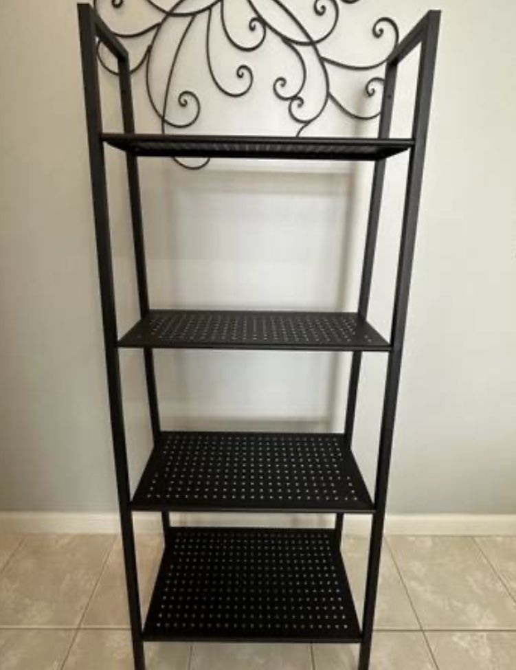 Shelf