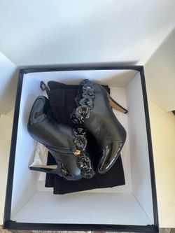 Chanel pumps