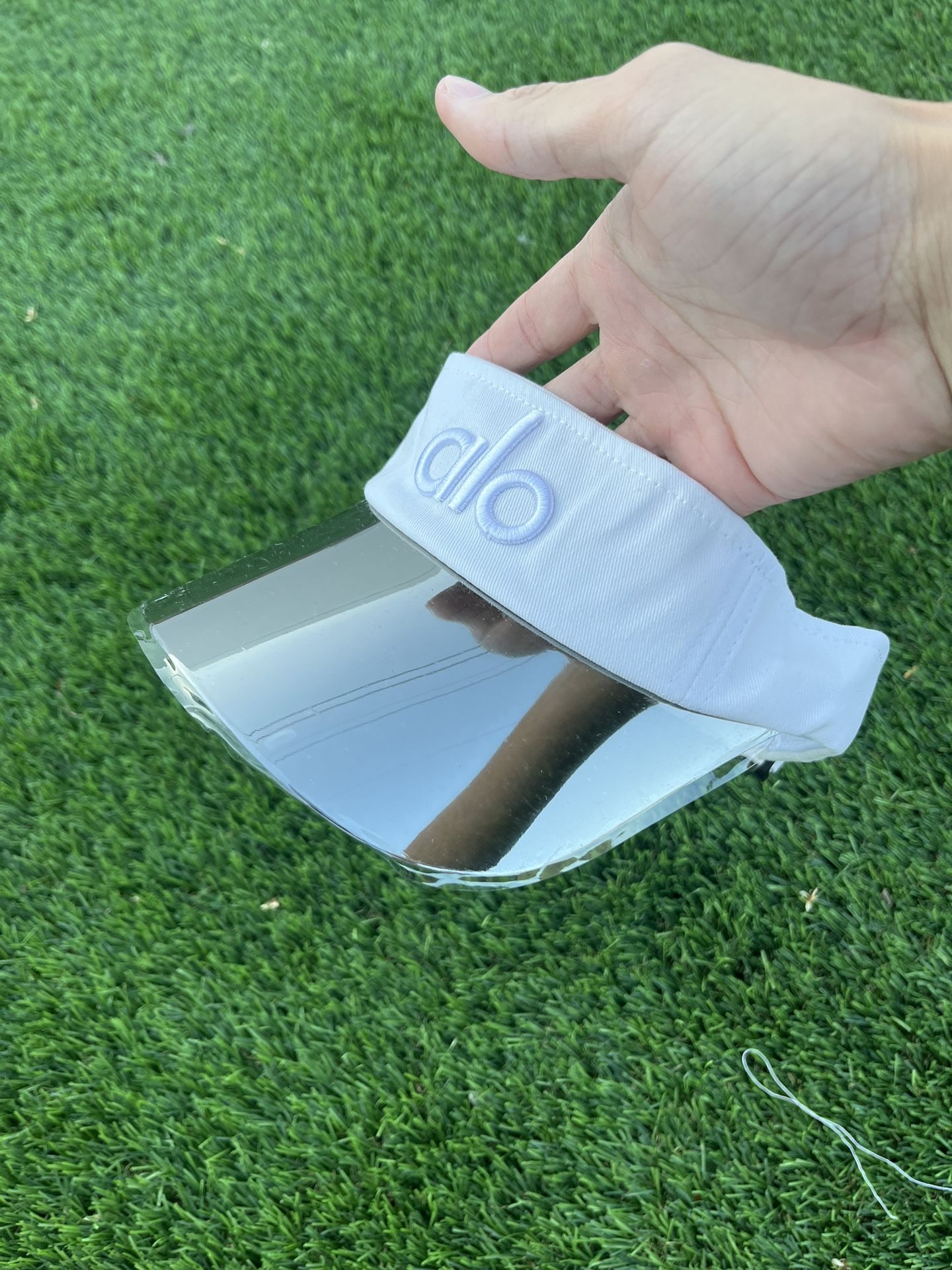 ALO Airlift Solar Visor Hat in ‘white’