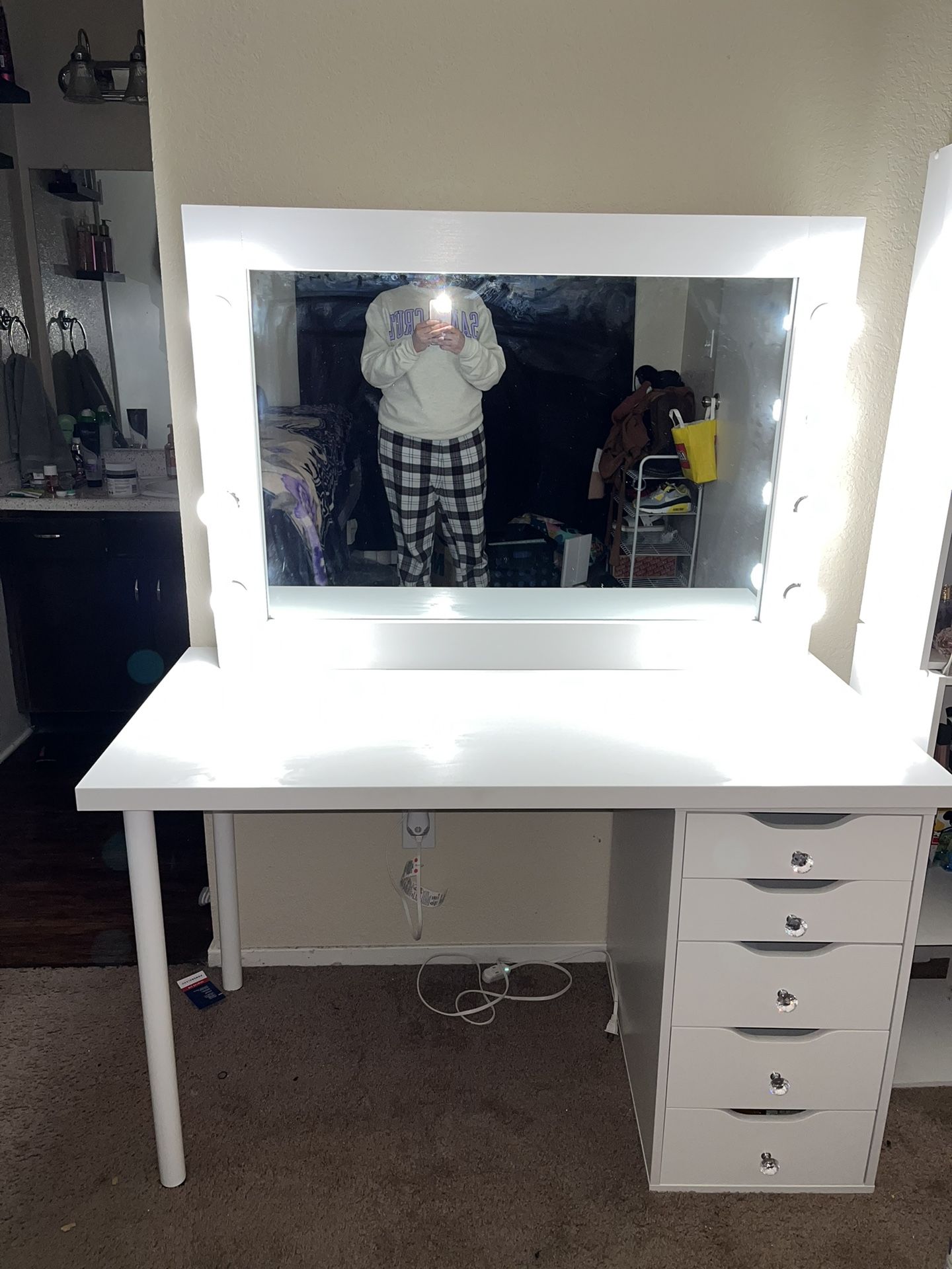 Makeup Vanity