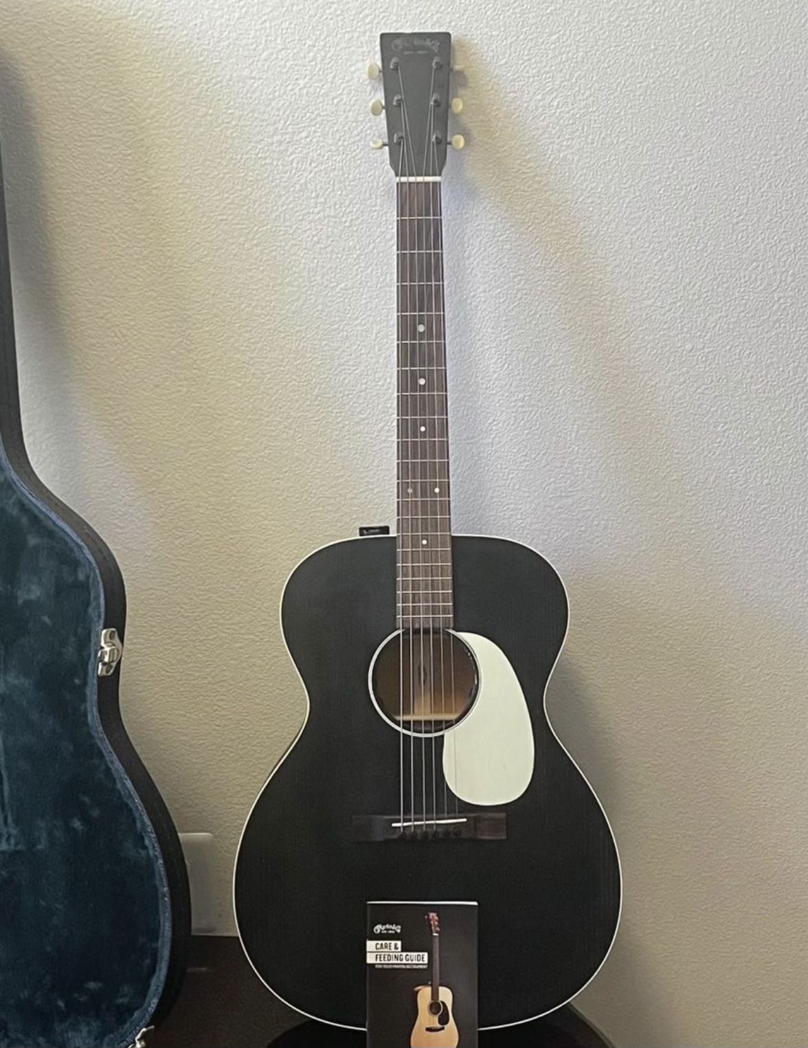 Martin 000-17E Acoustic- Electric 