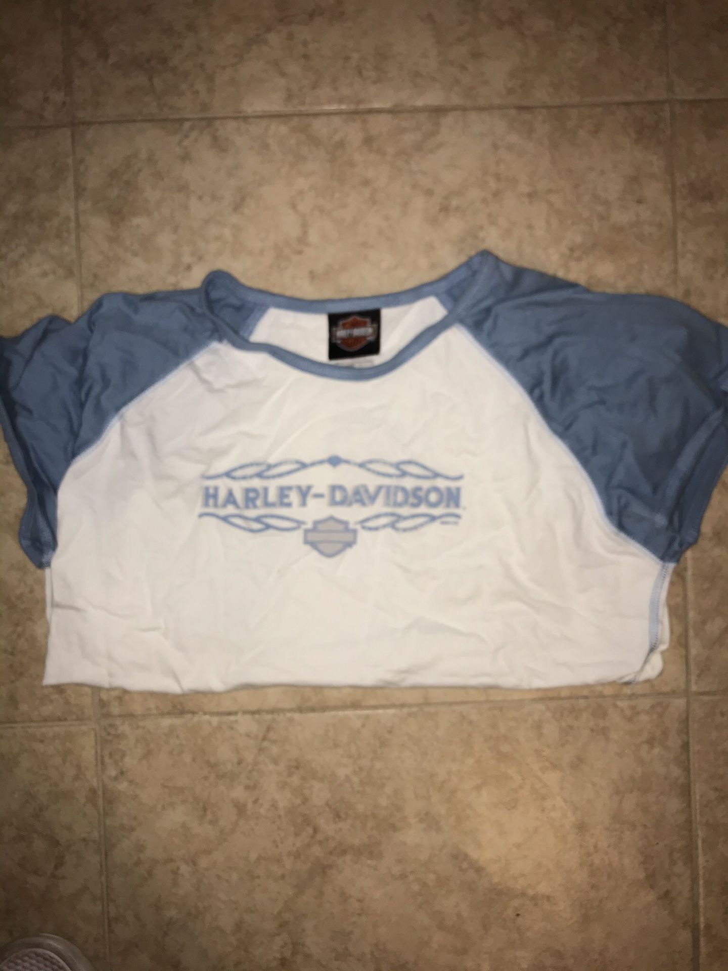 Women’s xl Harley Davidson shirt