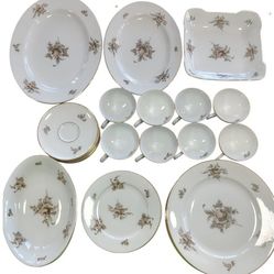 Colonial Rose
by Rosenthal - Continental China