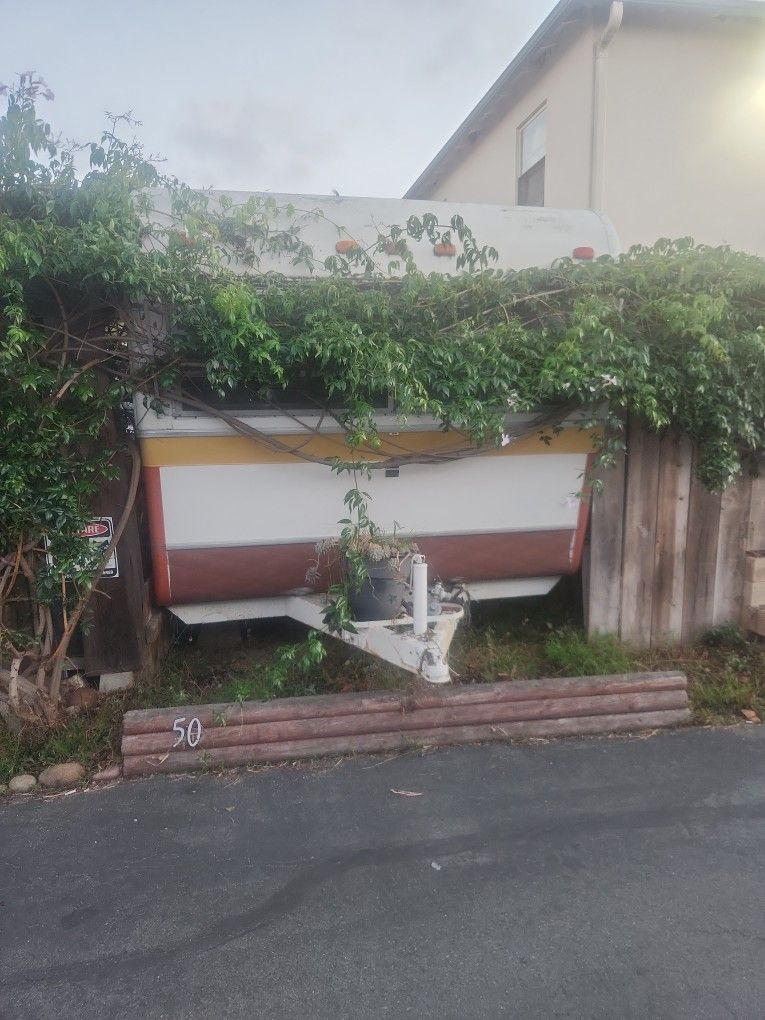 1973 Holiday Rambler