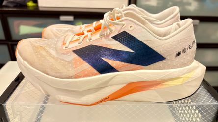 New Balance Fuelcell Elite V4