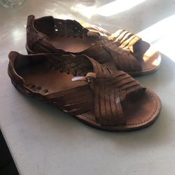 HUARACHES