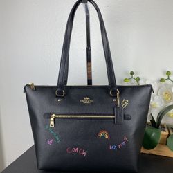 Coach Gallery Tote With Diary Embroidery