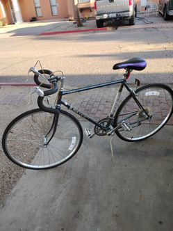 Fuji racing bike really nice