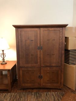 Furniture - hutch — tv armoire $425