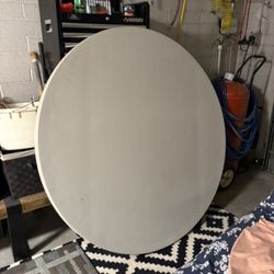 58” Round Lifetime Table