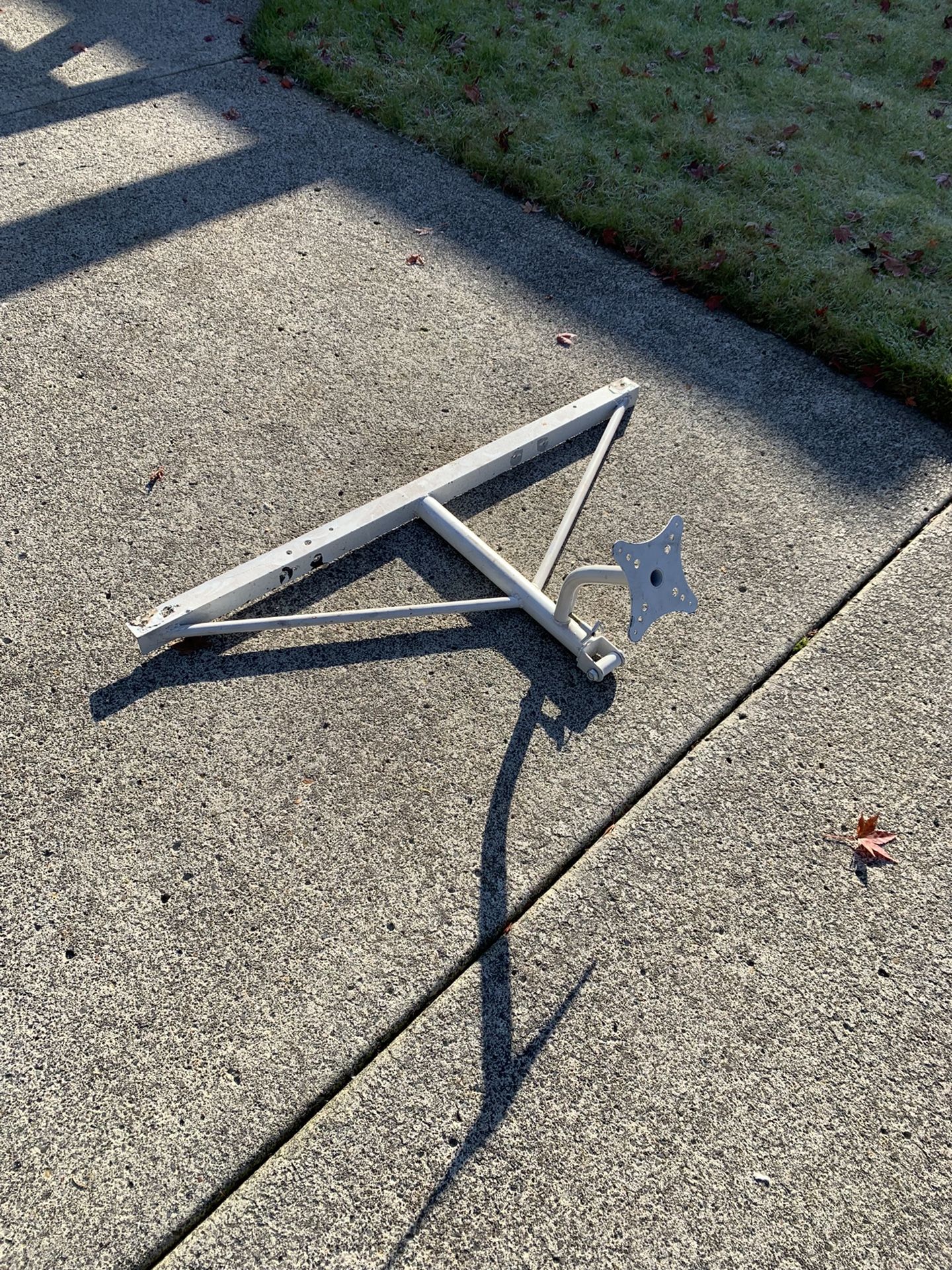 Drag Parachute Bracket