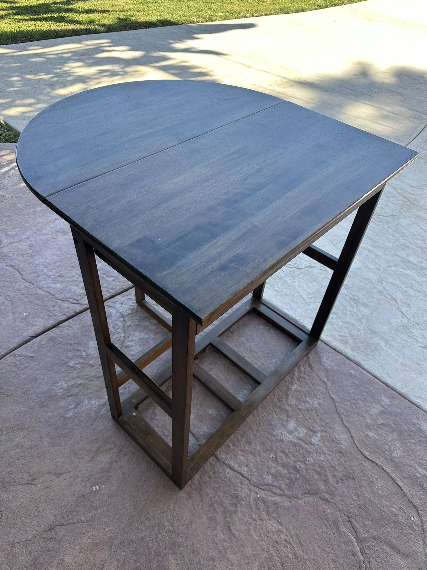 Semi Circle Table