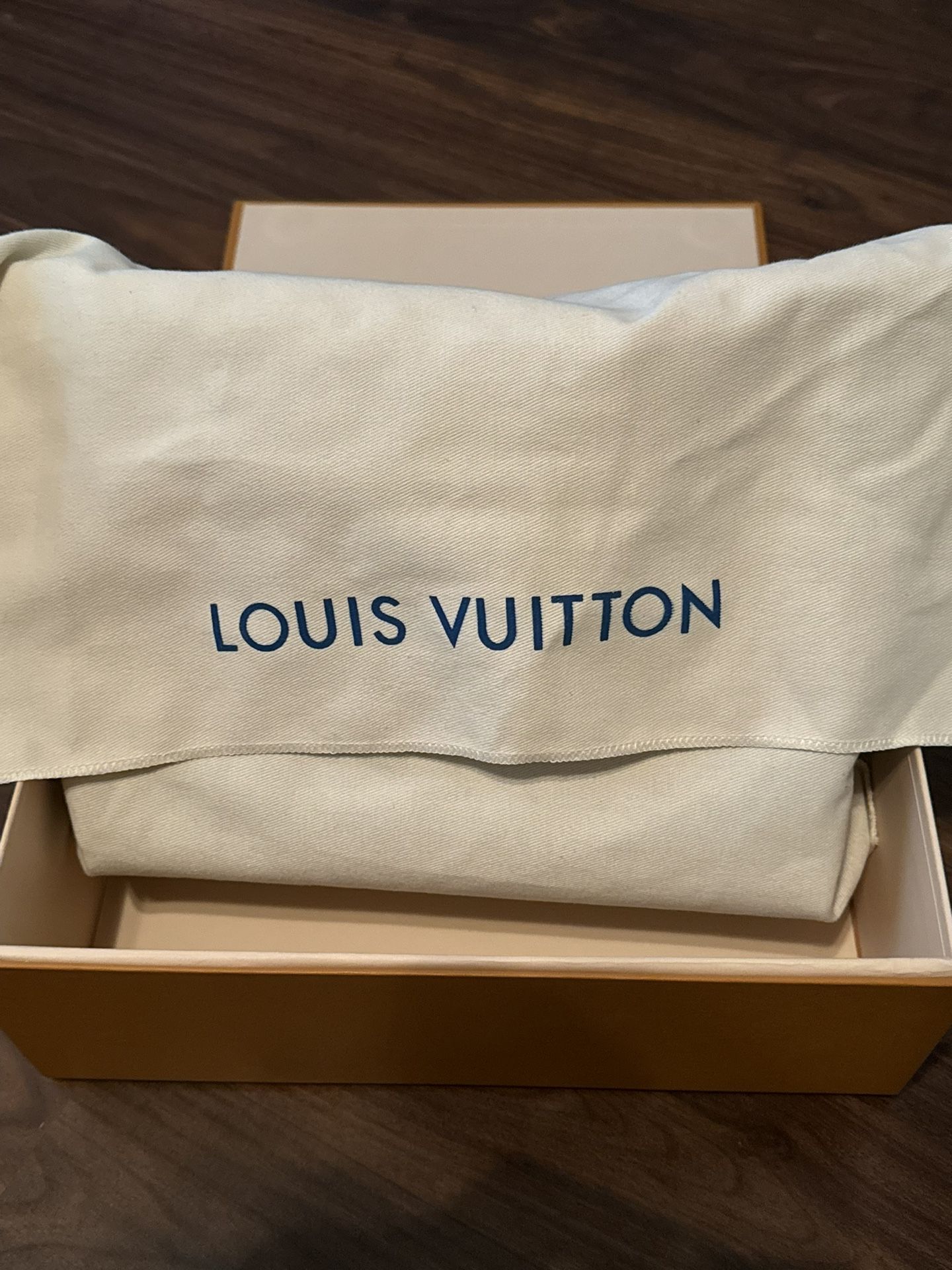 New Louis Vuitton OnTheGo Bag for Sale in Chesapeake, VA - OfferUp