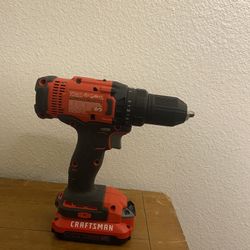 Craftsmen Drill With Battery 