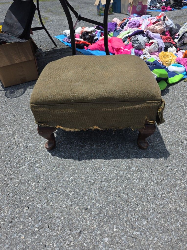Mid Centery Modern Foot Stool