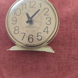 Vintage  Windup  Alarm  Clock Big Ben Junior  BY  West Clok