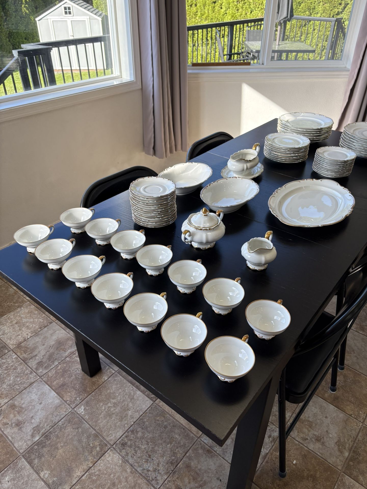 China Set (White with Gold Trim