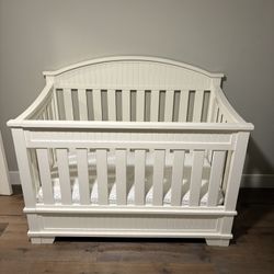 Crib & Bassinet 