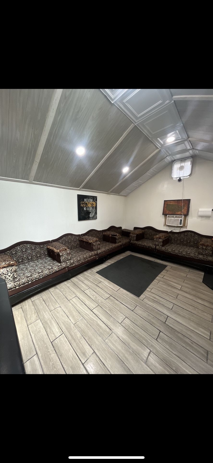 Yemeni Furniture Sofa