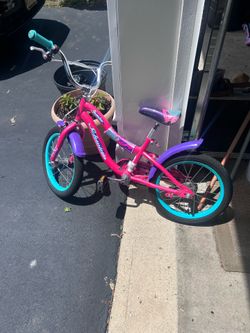 Schwinn Jasmine Kids Bike, 16-Inch Wheels, Boys and Girls Ages 3-5 Years Old
