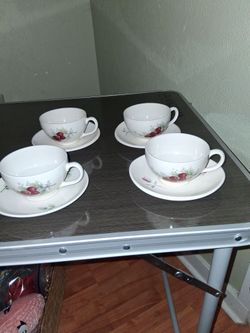 Carefree True China cups and Saucers